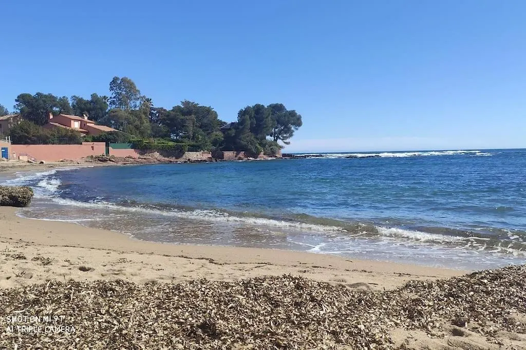 Appartement 4 Pers Au Calme A Boulouris Saint-Raphael  France